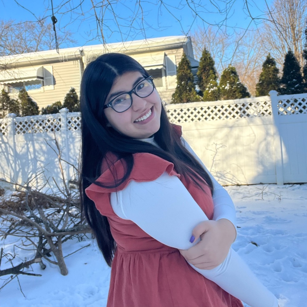 Meet your Posher, Alyssa